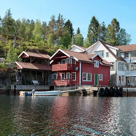 Bergholmen Hosteland